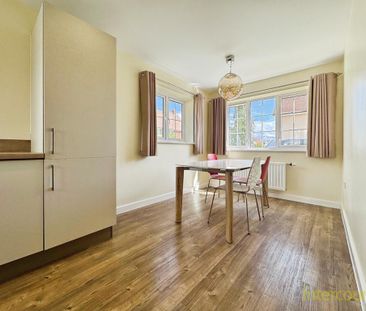 3 bedroom detached house to rent - Photo 3