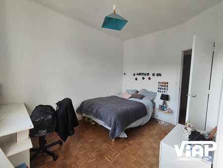 LIMOGES T3 DE 67 m² AVEC BALCON - Photo 4