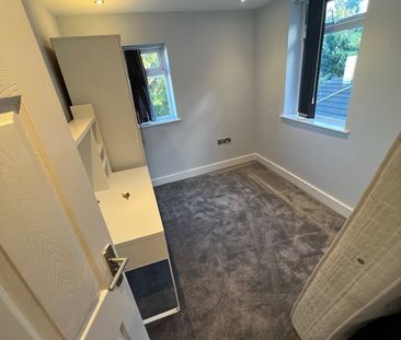 Room in a Shared House, Scarsdale Street, M6 - Photo 3