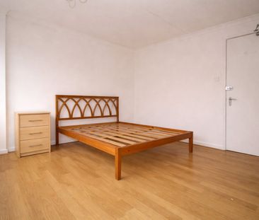 Addison Road, London, SE25 4LW - Photo 2