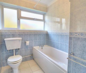 2 bedroom maisonette to rent - Photo 4