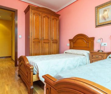 Piso de alquiler en Oviedo - Cl Emilio Llaneza, 13, Corredoría - La... - Photo 4