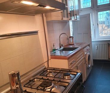 Zentrale 2-Raum Altbauwohnung in Berlin Spandau - Photo 1