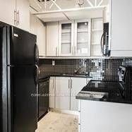 2 Bedroom, 1 Bathroom - Queen St Lofts - Photo 3