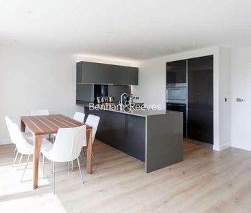 Kew Bridge West, Brentford, TW8 - Photo 5