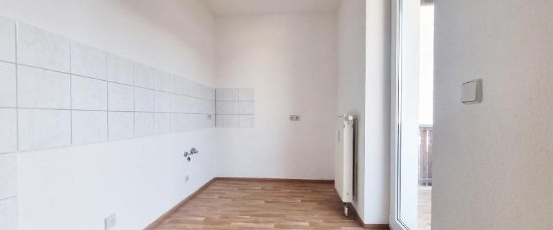 Klein aber Fein in Planitz. 1-Raum Wohnung mit Balkon sucht Sie! ***1 Monat Kaltmietfrei*** - Photo 1