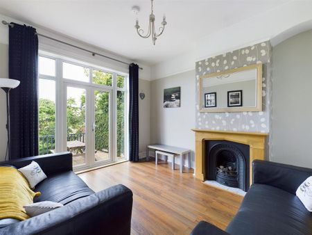 3 bedroom terraced house to rent - Photo 5