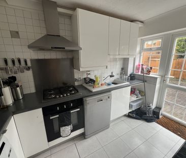 Chalvington Drive, St. Leonards-On-Sea - Photo 3