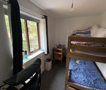 2 bedroom house - terraced to rent - Photo 3