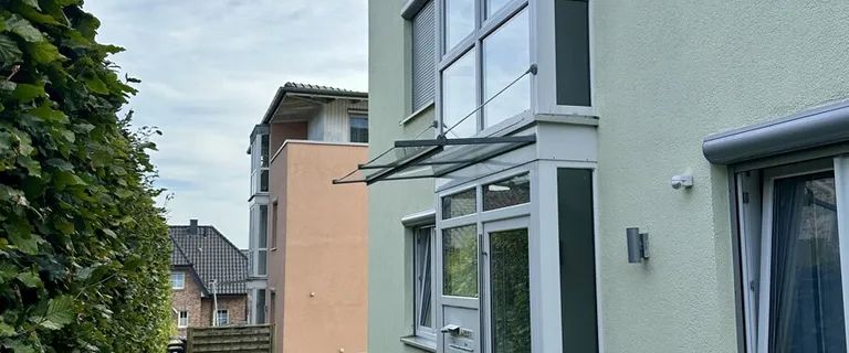 Wohnung zur Miete in Rheine Helle 2-Zimmer-Wohnung mit Balkon in ruhigem Haus - Photo 1