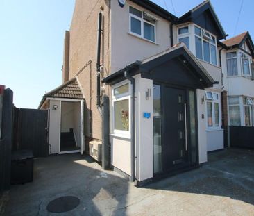 2 bedroom maisonette to rent - Photo 5