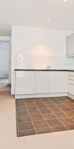 1 bedroom property to rent - Photo 3