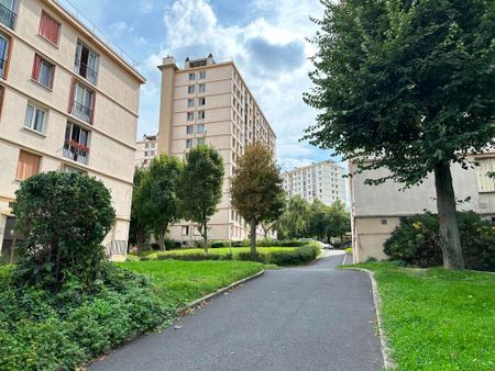 Location Appartement 3 pièces 63m² - Photo 5