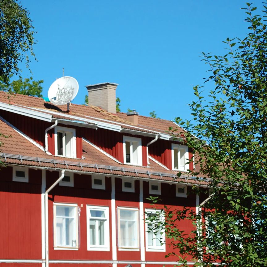 Järnvägsparken: Stor välplanerad trea i kulturmiljö - Photo 1