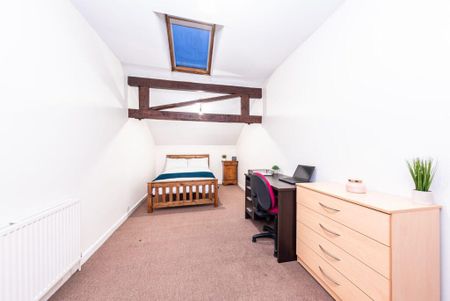 6 bedroom terraced house to rent - Photo 5