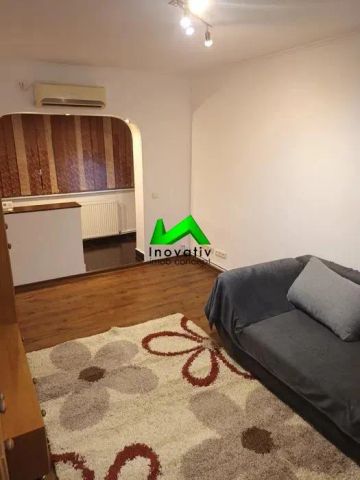 Apartament de inchiriat 3 camere Sibiu Vasile Aaron - Photo 4