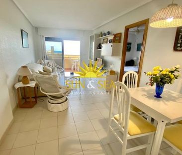 2 bedroom apartment for rent on the beachfront in Dehesa de Campoamor - Photo 3