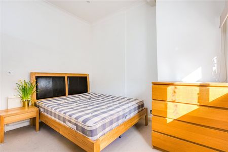 Fulham Park Gardens, Fulham, SW6 - Photo 2