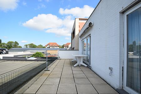 Zonnig appartement met zolder te huur in Diksmuide centrum. - Photo 3