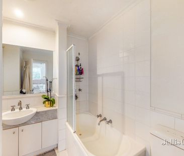 202/36 Darling Street, South Yarra - Photo 2