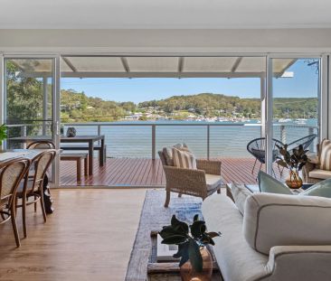 Captivating Waterfront Cottage with breathtaking views of Hardys Ba... - Photo 4