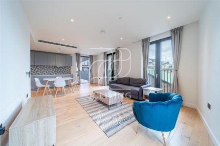 2 bedroom flat to rent - Photo 2