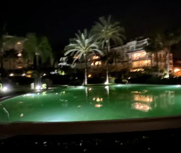 Marbella - Photo 1