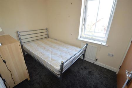 4 bedroom house to rent - Photo 5