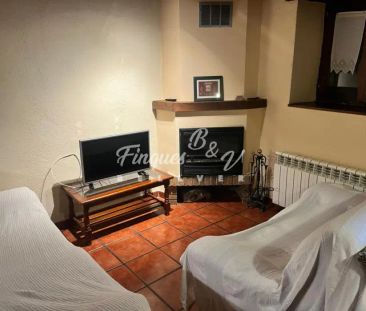 Piso en alquiler en Plaça Major, 10 - Photo 1