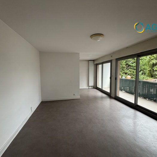 Grand studio avec Parking - Photo 1