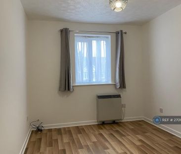 1 bedroom flat to rent - Photo 5