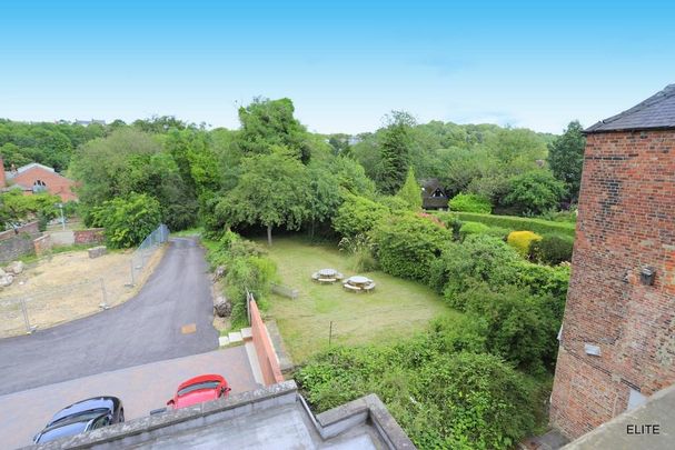 Studio to rent - Photo 1