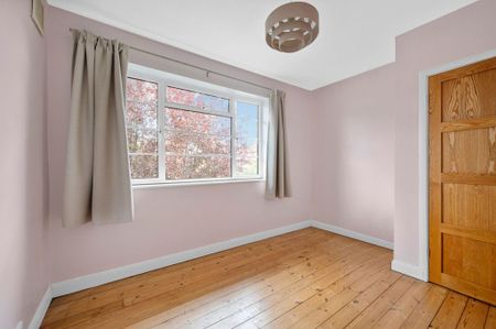 2 bedroom maisonette to rent - Photo 2