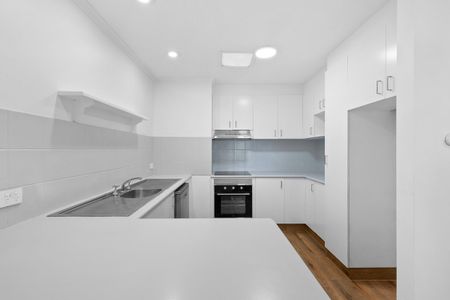 3/143 High Street, Southport QLD 4215 - Apartment For Rent - $630 | Domain - Photo 4