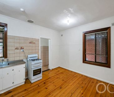 Open the Door To Family Living - Photo 6