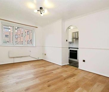 Parsonage Road, Grays, Essex, RM20 - Photo 1