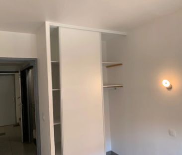 Location Appartement 2 pièces 45 m2 à Perpignan - Photo 4