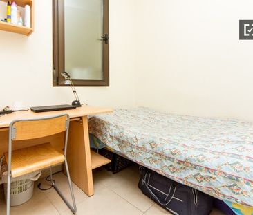 madrid, Community of Madrid 28015 - Photo 5