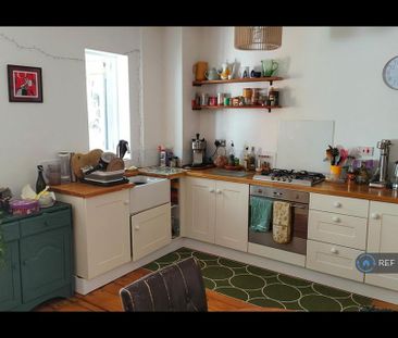 3 bedroom terraced house to rent - Photo 5