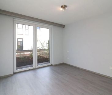 Gelijkvloers app. met autostaanplaats, rustige ligging nabij centru... - Photo 5