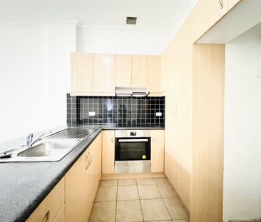 1/165 Bourke Street - Photo 3