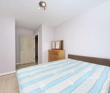Trentham Court, W3 - Photo 2