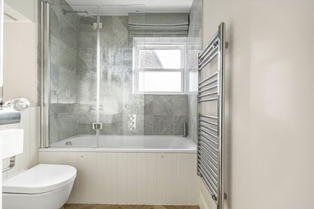 Thorney Crescent, Battersea Park, SW11, London - Photo 5