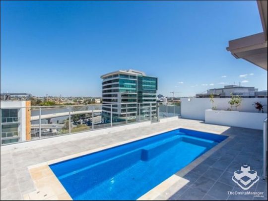 Stunning 3-Bedroom Apartment in Brisbane City - Photo 1