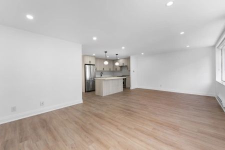 Charles West — 2 Bedroom Suite - Photo 5