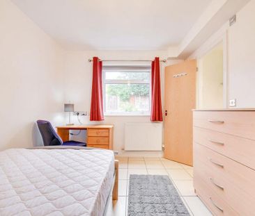 6 bedroom house to rent - Photo 6