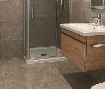 7th Floor + Deck + Carpark - Photo 4