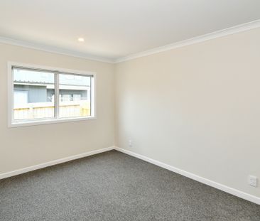 Two Brand New 2 Bedroom Units - First time available - Photo 5