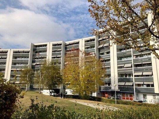 Appartement Renens VD - 2.5 pièces - Photo 1