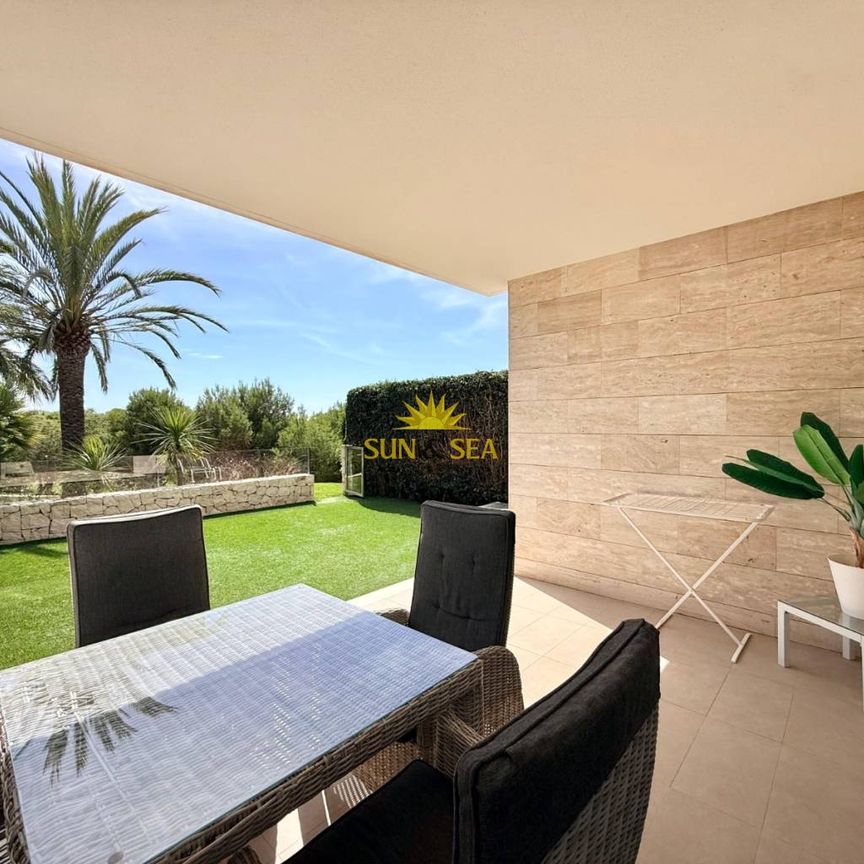 TWO-BEDROOM BUNGALOW – PILAR DE LA HORADADA - Photo 1